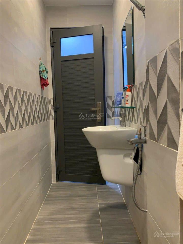 Nhà 4 tầng ô tô tận cửa hẻm thông trần văn quang, phường 10, tân bình chỉ 5,5 tỷ