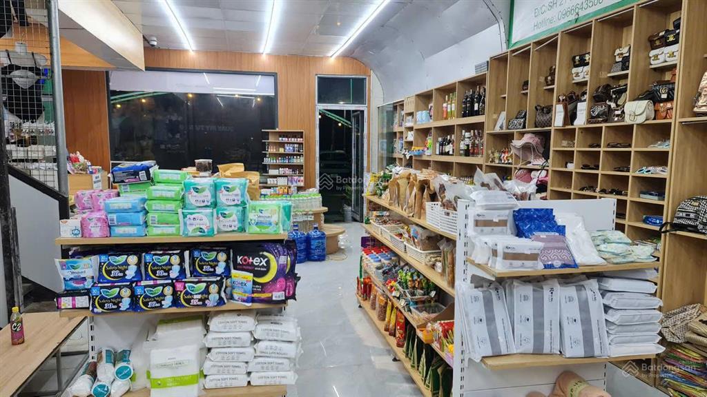 Bán căn shop house khối đế cạnh sảnh chung cư trung tâm khu du lịch bãi cháy new life tower