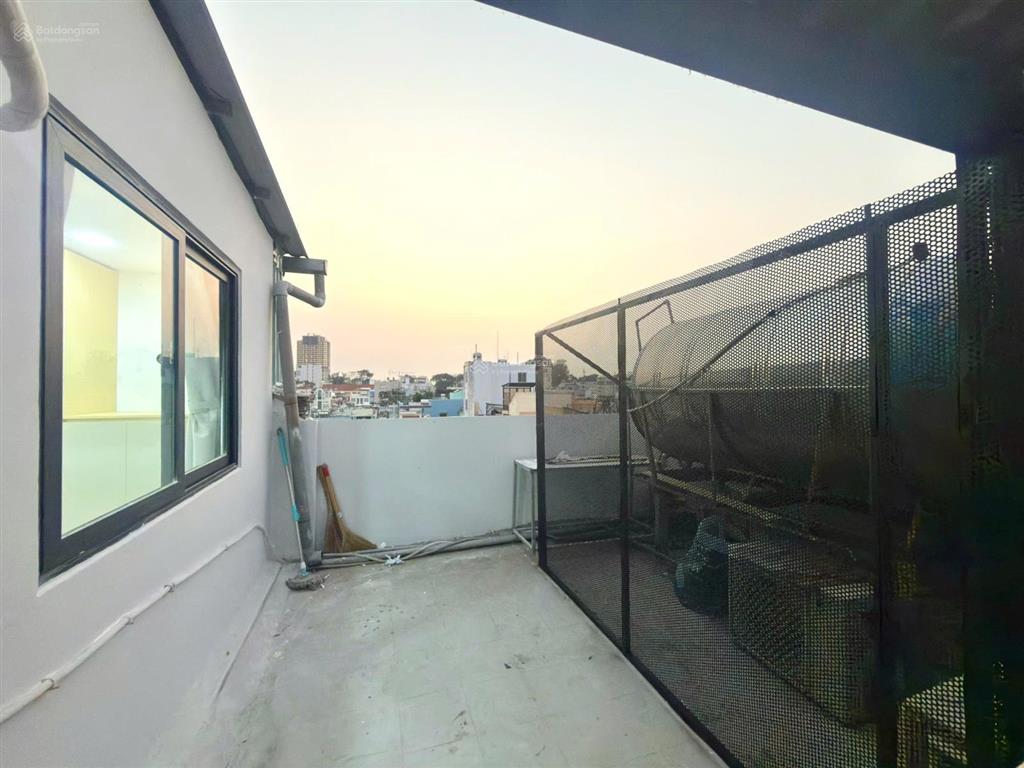 Cho thuê cc mini 1pn, 1wc, 50m2, 8,2 triệu tại đường nguyễn văn cừ, phường bến nghé, quận 1, tp.hcm