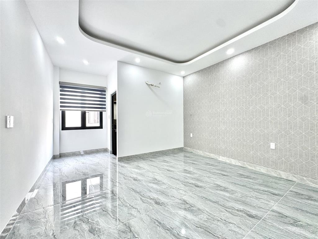 Bán nhà đường thạnh xuân 25, 82m2 4,2x20, 5 tầng, hẻm 8m, chỉ 7 tỷ 290 còn tl
