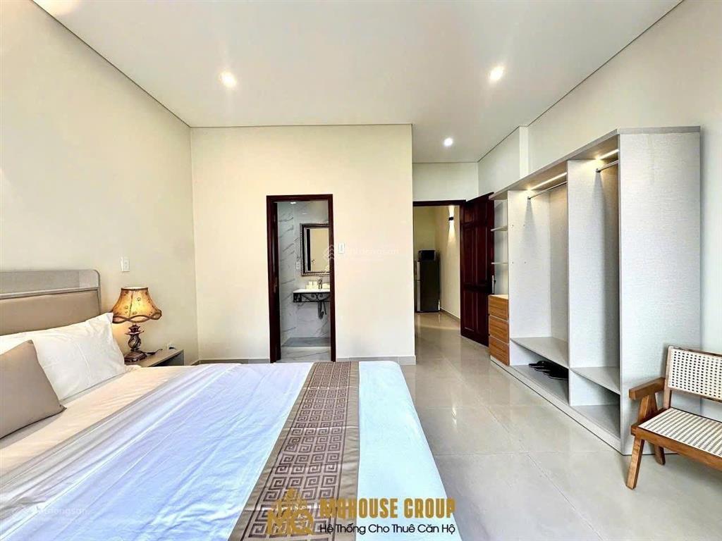 Căn hộ cao cấp ngay sân bay tân sơn nhất, 1pn 45m2, đường yên thế, 8,8tr