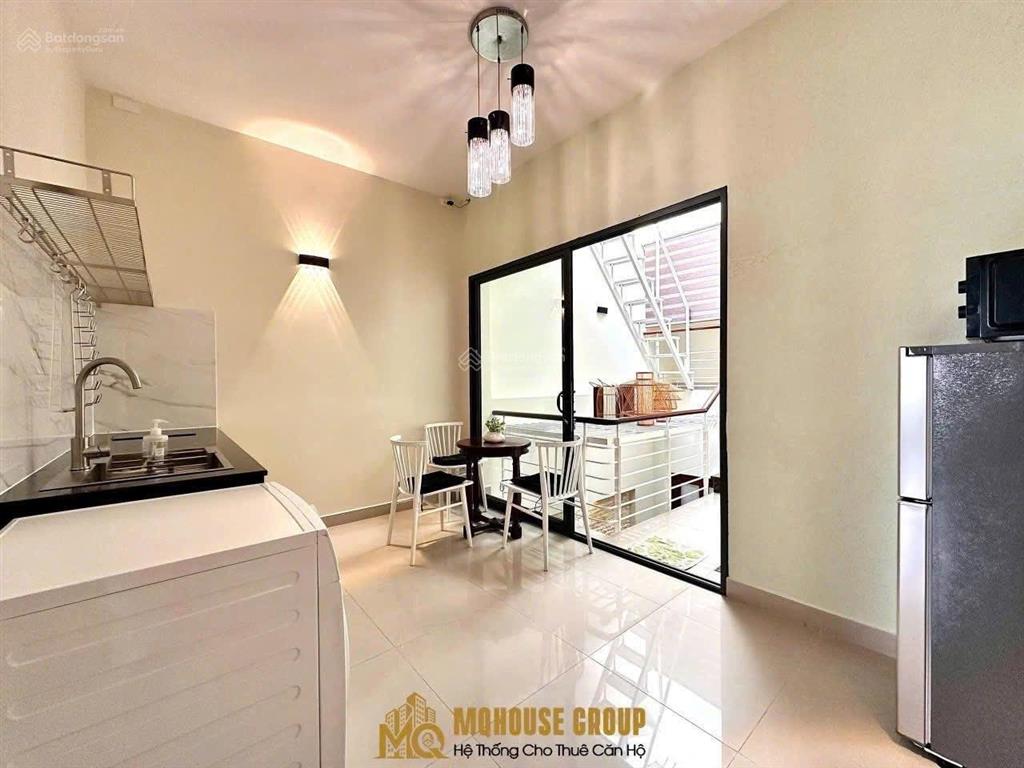 Căn hộ cao cấp ngay sân bay tân sơn nhất, 1pn 45m2, đường yên thế, 8,8tr
