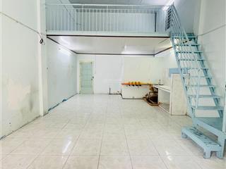 Nhà nguyên căn cấp 4 80m2, ngay chợ phạm văn bạch, có gác lửng