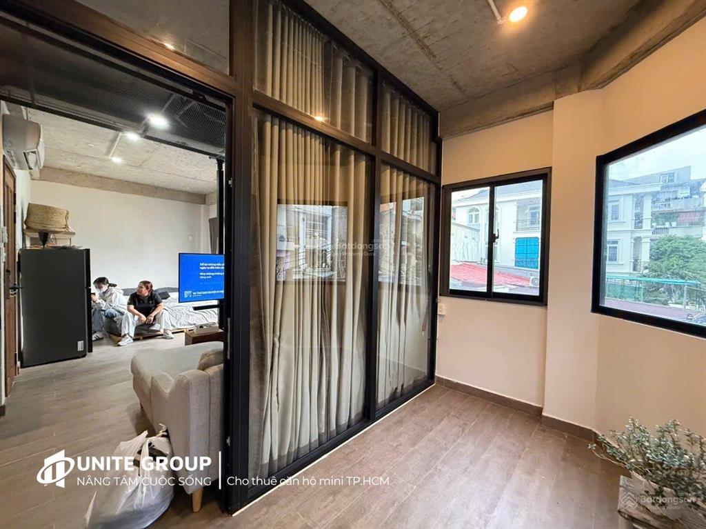 Cho thuê căn hộ 45m2 đầy đủ tiện nghi nội thất xịn tại nơ trang long, gần đh văn lang