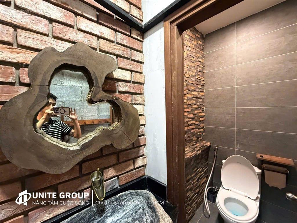 Cho thuê căn hộ 45m2 đầy đủ tiện nghi nội thất xịn tại nơ trang long, gần đh văn lang