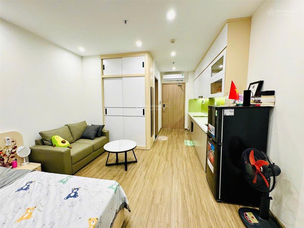 Bán gấp căn hộ 1pn + 43m2 full nội thất 3.05 tỷ kđt vinhomes smart city