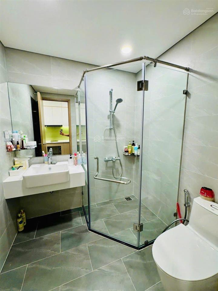 Bán gấp căn hộ 1pn + 43m2 full nội thất 3.05 tỷ kđt vinhomes smart city