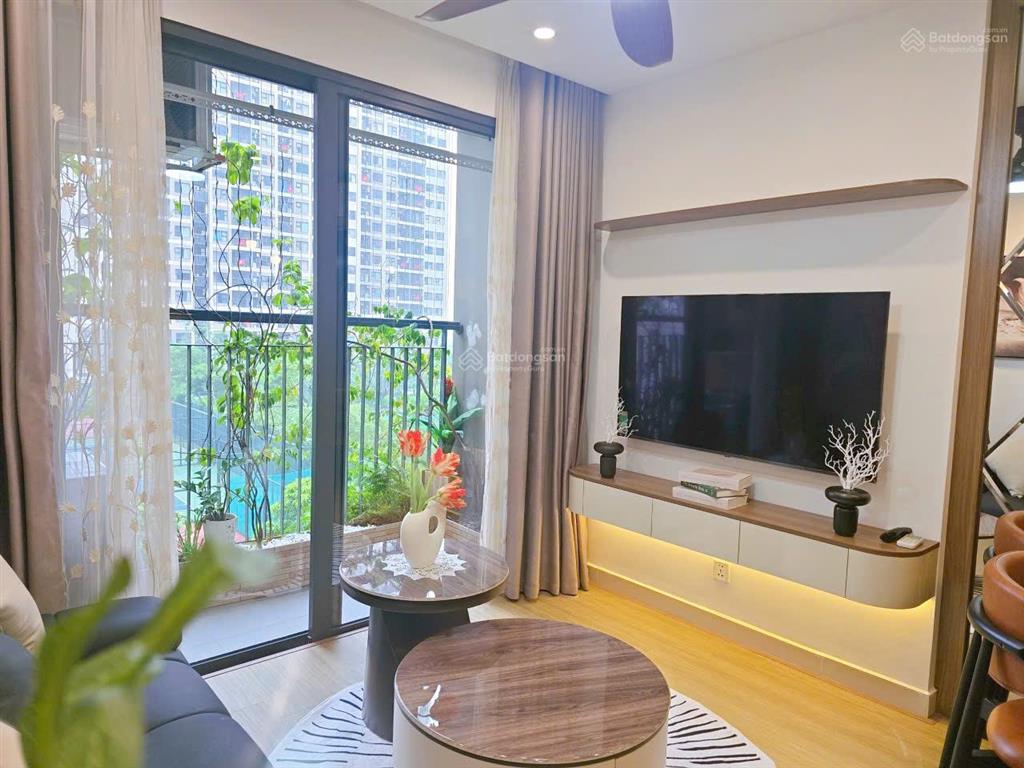 Cc bán căn 1pn+ 42m2 đầy đủ nội thất the sapphire vinhomes smart city