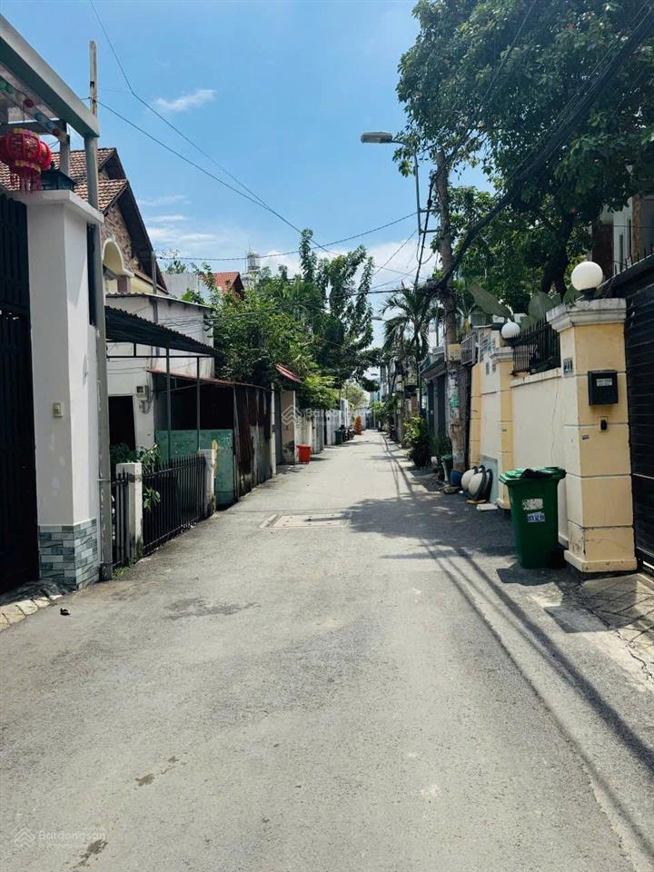 Đất đẹp, giá tốt để xây chdv đường 61 thảo điền. dt 7.5x36m (272m2). xd hầm/6tầng. giá 41 tỷ tl