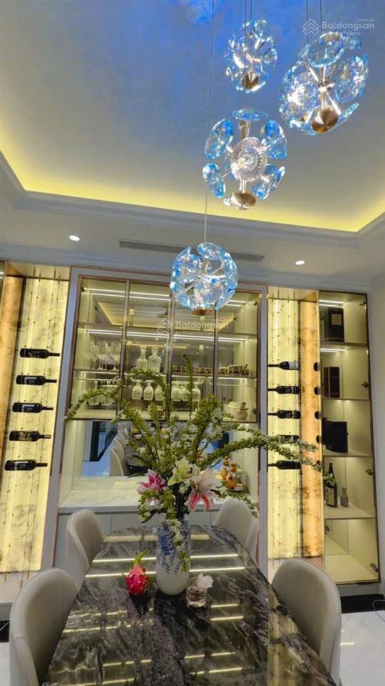 Giá tốt! nhà đẹp 1hầm/4tầng  góc 2mt ngay sát thân văn nhiếp, an phú, q2. dt 7x24m. giá 32 tỷ tl