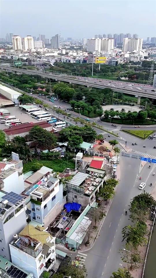 Giá tốt! lô đất mt ngay nguyễn văn hưởng, xuân thủy! dt 7x30. xd hầm/6tầng. giá 39 tỷ tl