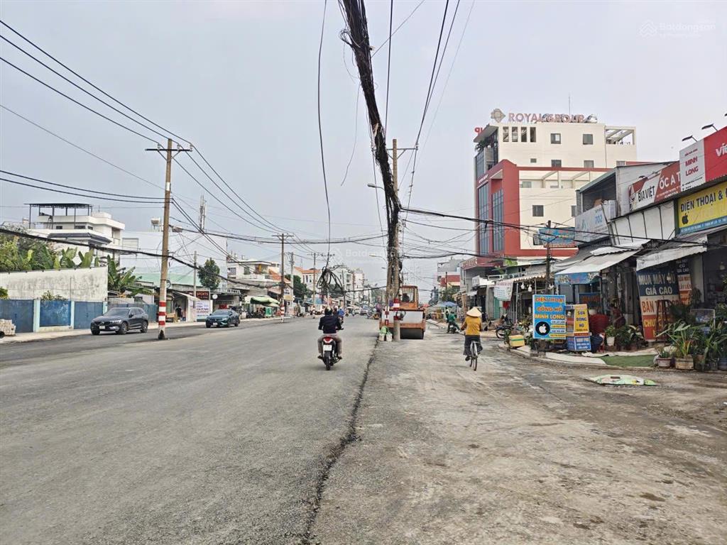 Siêu rẻ! mt nguyễn thị định chỉ 135tr/m2. xây cao hầm/8 tầng  vị trí rất đẹp!