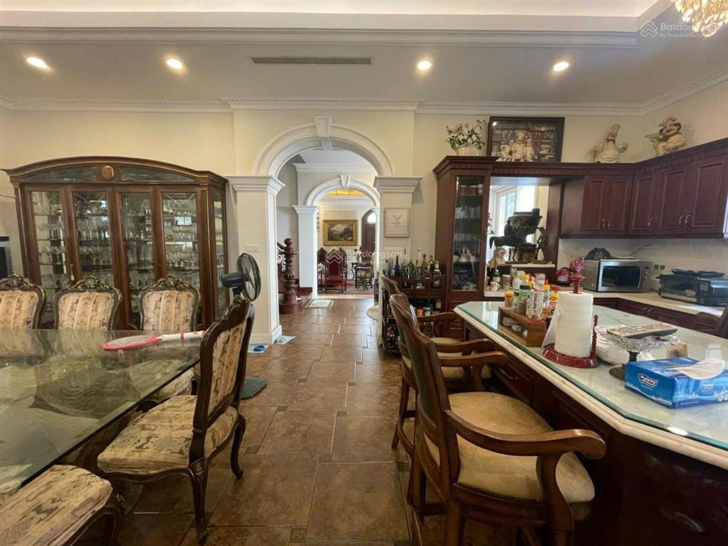 Bán biệt thự siêu đẹp đường 12 an khánh, trệt 3 lầu, hđt 660tr, ngang 10x14m giá 30 tỷ