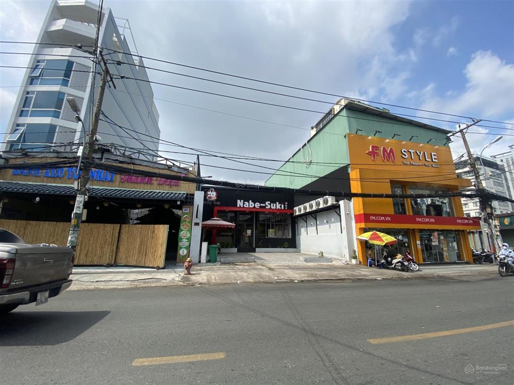 170tr/m2  nhà mt kết nối d5 và ung văn khiêm. dt 10x23 (230m2). xd hầm/6tầng. giá 39 tỷ tl