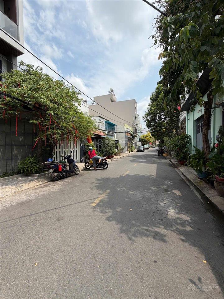 Bán lô đất 2mt đường 42 ngay nguyễn duy trinh btđ, dt 9x24m xd 5 tầng, giá chỉ 14 tỷ