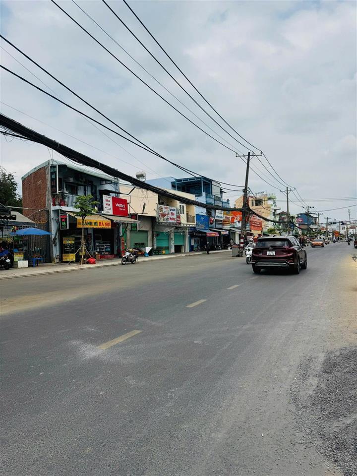 Siêu hiếm! bán mt nguyễn thị định rộng 30m btt, dt 6x16m, 3 tầng hđt 30tr/th, giá 23 tỷ