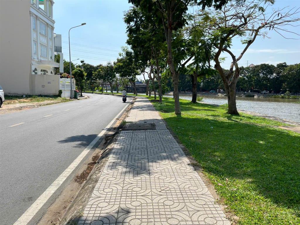 Đất view sông  mt đường thân văn nhiếp, q2. dt 12x19m. xd hầm/4tầng. giá chỉ 40 tỷ tl
