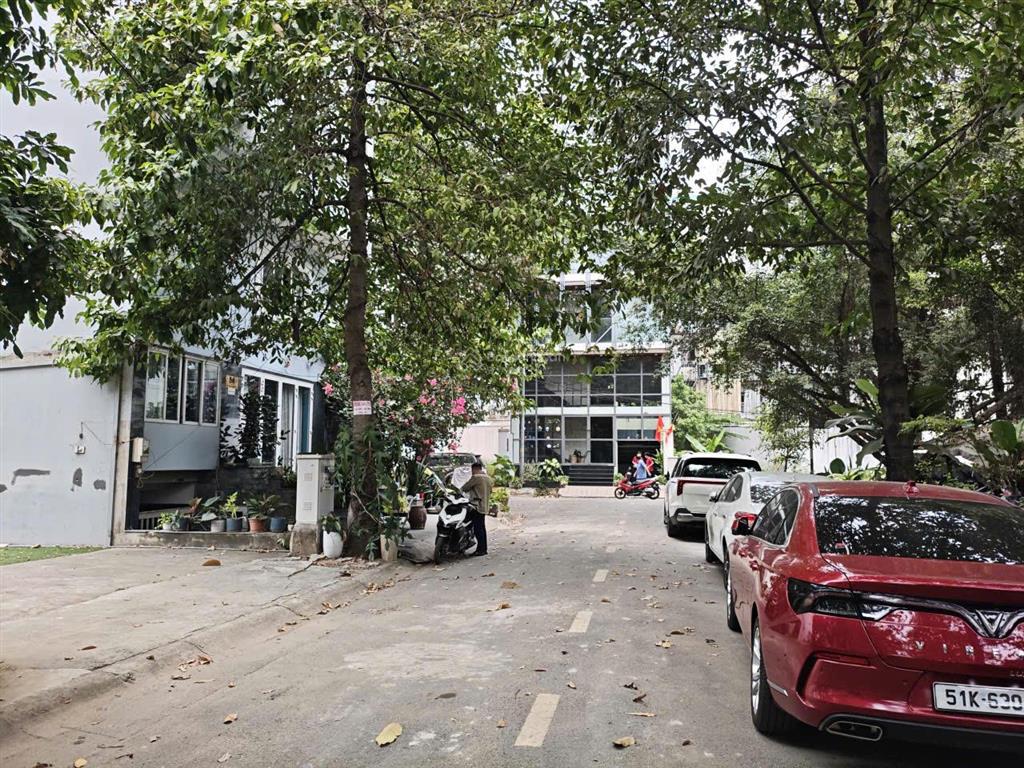 Rẻ nhất huy hoàng  chỉ 200tr/m2. đất mặt tiền 8x20 ngay sau lưng tạ hiện, trương văn bang