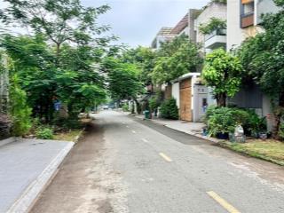 Siêu rẻ! đất biệt thự ngay lê hữu kiều và trương văn bang, q2. dt 8x20. giá chỉ 24 tỷ tl