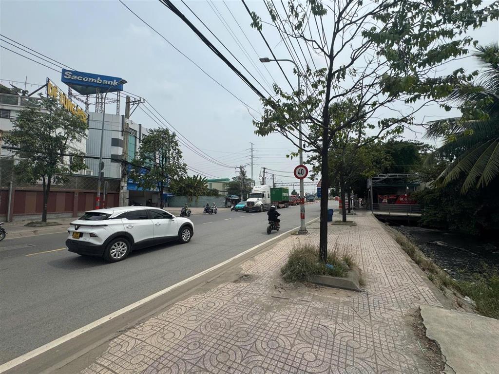 Siêu phẩm đất mặt tiền nguyễn duy trinh. ngang 27m đẹp vuông vức. xd 7 tầng. giá chỉ 100tr/m2 tl