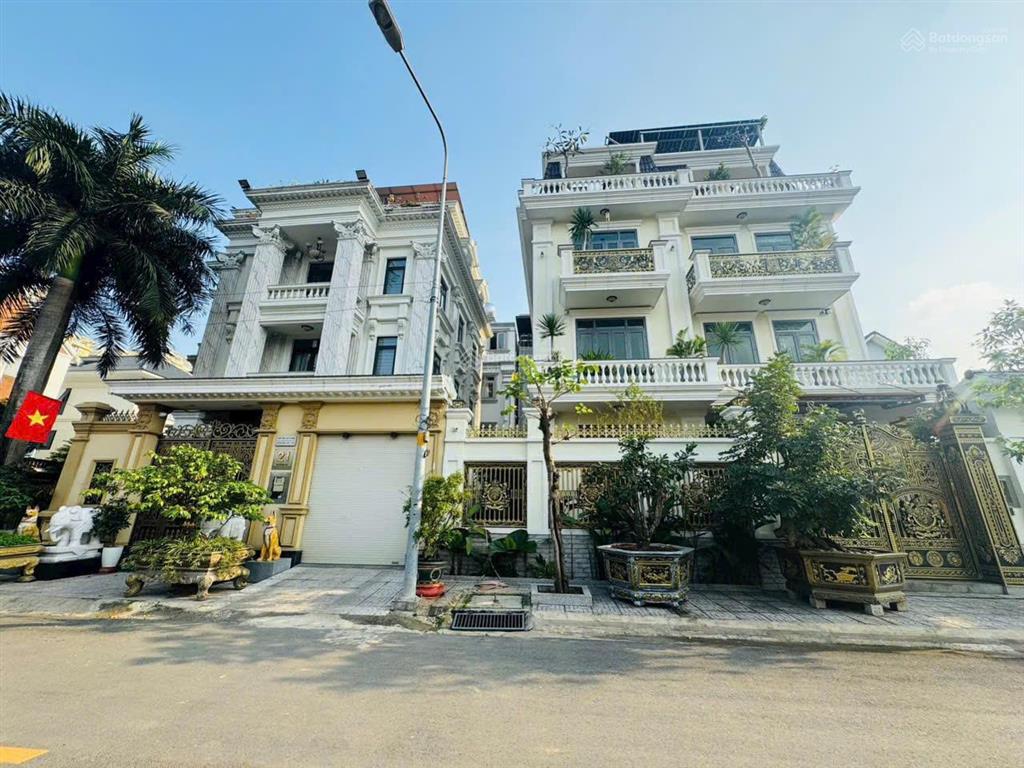 Rẻ như cho ! bán lô đất ngay công viên cao đức lân an phú dt 8x16m xd hầm 4 tầng giá 21 tỷ tl