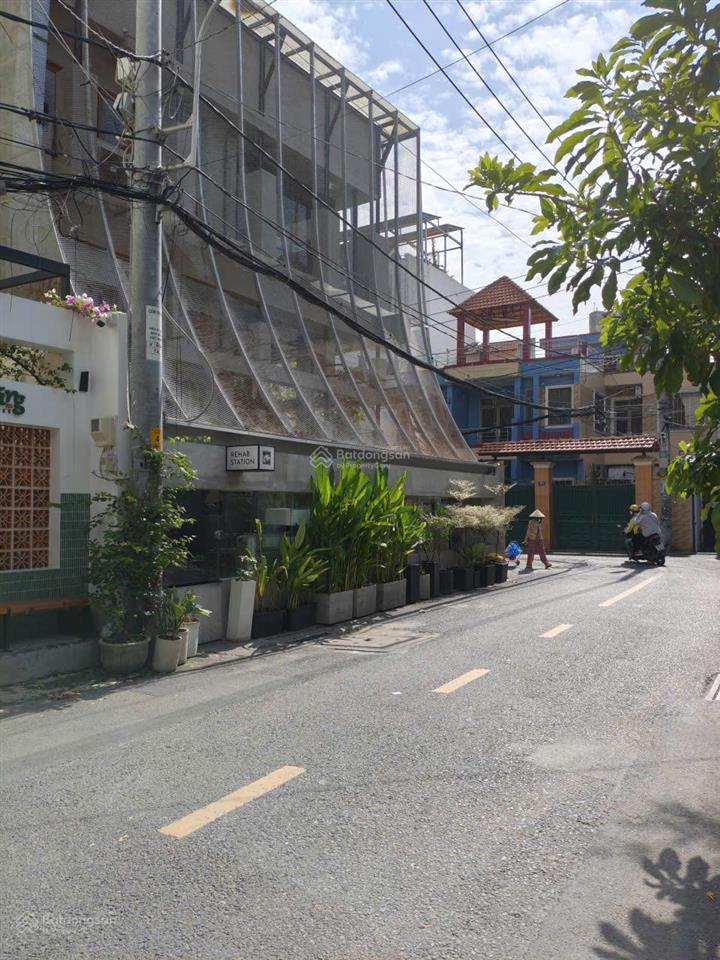 Giá tốt đầu tư! nhà đẹp đường thái ly, thảo điền, q2. dt 5.4x13m kết cấu 5 tầng. giá chỉ 18.2 tỷ tl