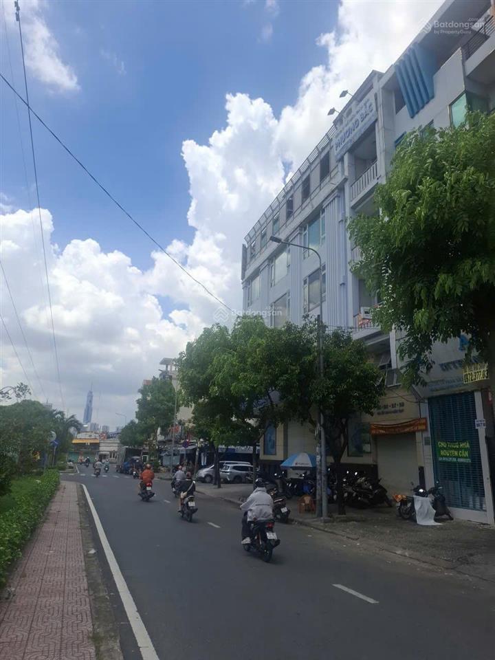 Siêu phẩm mặt tiền phan xích long, phú nhuận. giá đầu tư hiếm có! dt 6.8x13. hầm/5tầng. giá 36tỷ tl