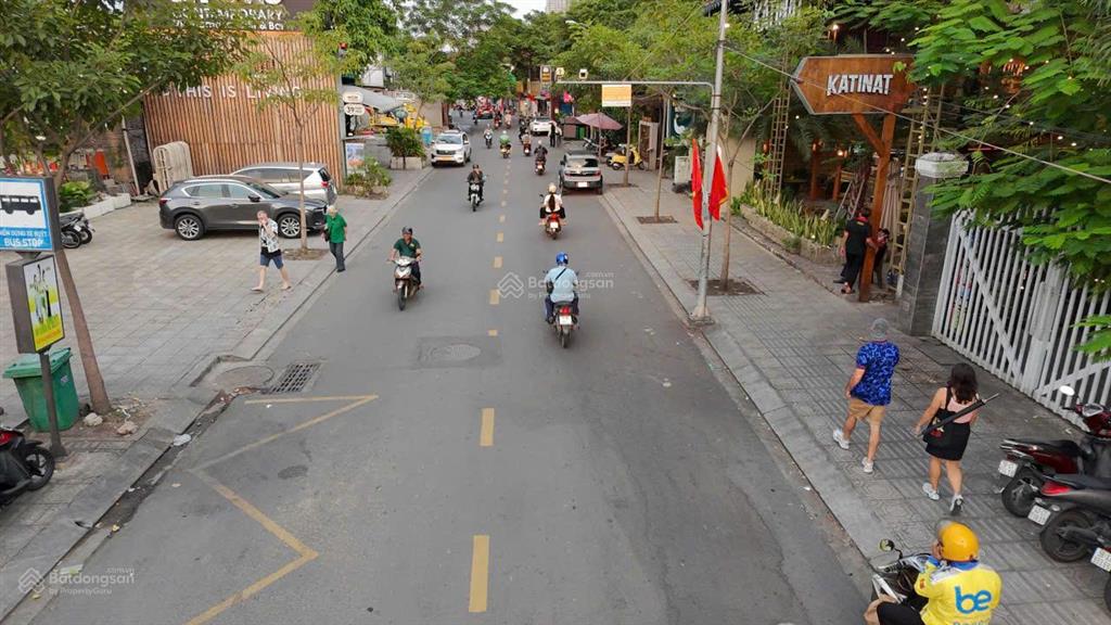 Giá tốt đầu tư! bán nhà mt đường thương hiệu thảo điền, ngay xuân thủy. dt 12x18. chỉ 65 tỷ tl