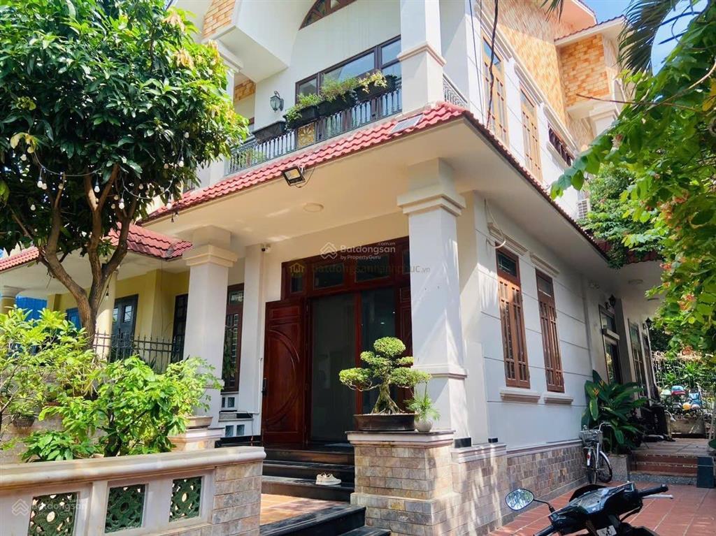 Quá tốt! nhà mặt tiền ngô quang huy, thảo điền, q2. dt 18x30 (550m2). hđt 179,41 tr/th. giá 150 tỷ