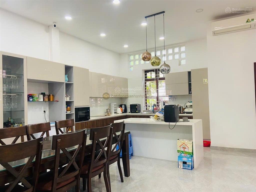 Quá tốt! nhà mặt tiền ngô quang huy, thảo điền, q2. dt 18x30 (550m2). hđt 179,41 tr/th. giá 150 tỷ
