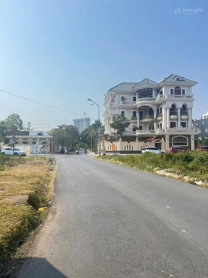 Siêu phẩm lô góc  khu biệt thự vườn hồng