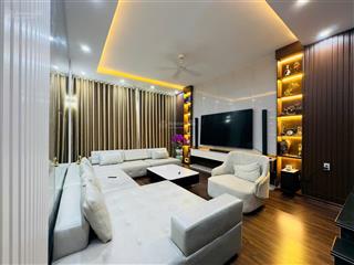 Bán nhà khu phân lô lê hồng phong nhà nhiều tầng thang máy giá chị hơn 1x ty