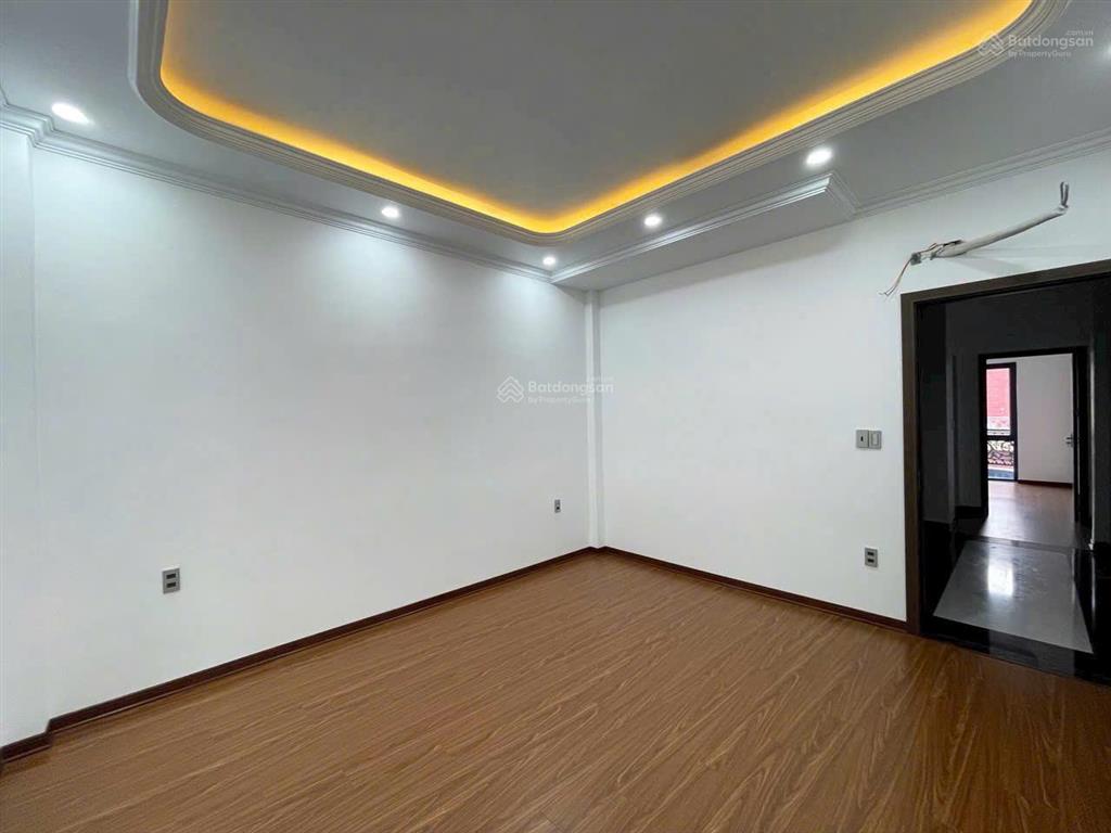 Bán nhà lô 22 lê hồng phong  đường 15m cực rộng