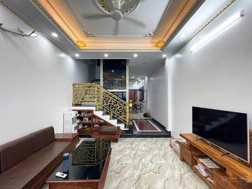 Bán nhà mặt đường tuyến 2 lê hồng phong, 108m² x 4 tầng, có thang máy, kinh
