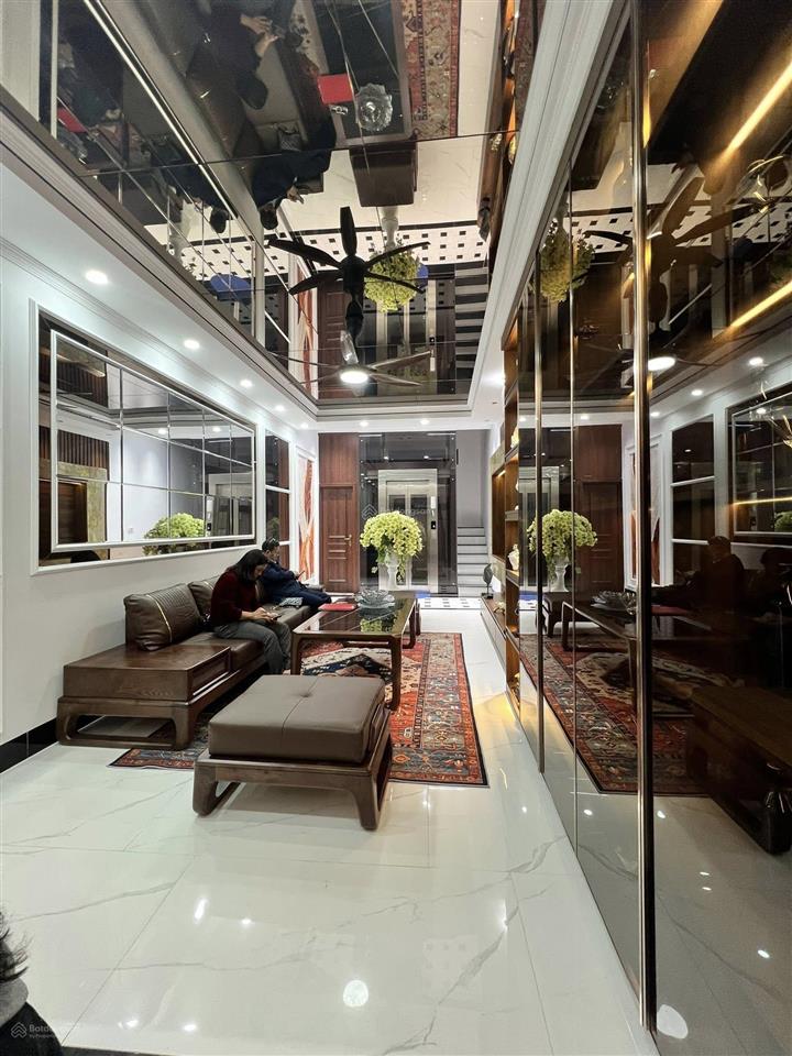Bán nhà riêng mặt ngõ 130 xuân thủy, 42m2, 4 tầng, mt 4.6m, kd, 2 thoáng, 16.5 tỷ, cần tiền bán gấp