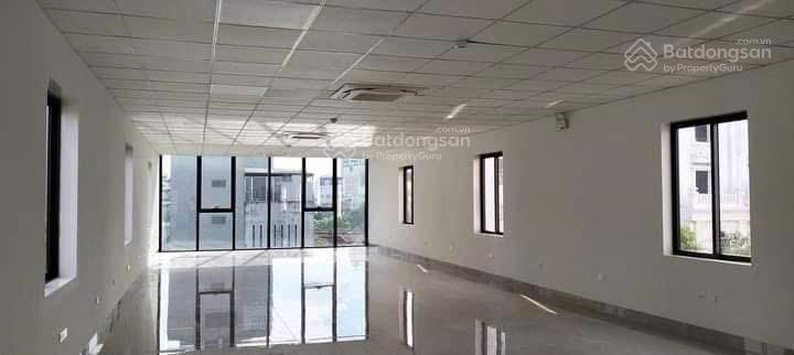 Bán nhà riêng mặt phố nhật chiêu, 106m2, 5 tầng, view hồ tây, 2 thoáng, 106 tỷ