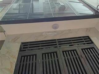 Bán nhà phố hồ tùng mậu, 30m², 6 tầng, gần phố, nhỉnh 7 tỷ  cực hiếm  hạ chào 1,3 tỷ