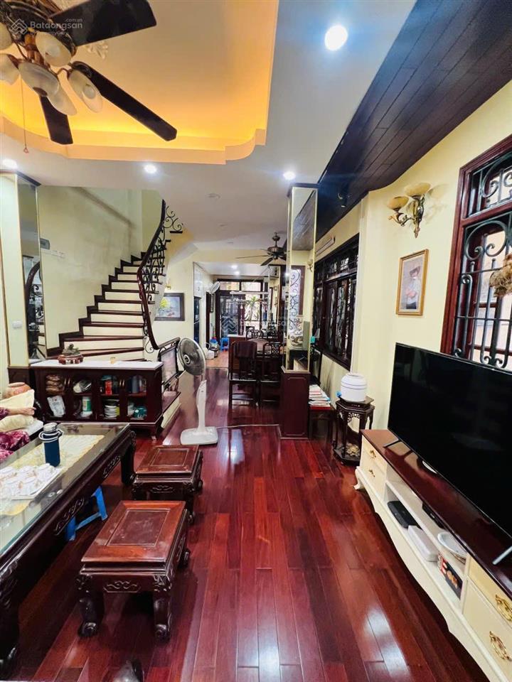 Bán nhà riêng phân lô phố hồ tùng mậu, 30m², 4 tầng, đường 6m, ngõ thông, chỉ 10,5 tỷ