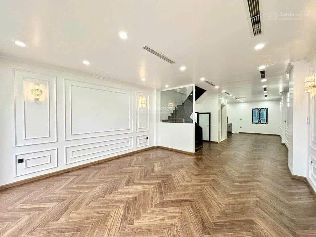 Bán nhà riêng mặt phố văn tiến dũng, 47m2, 5 tầng, mt 6,5m, vỉa hè, kinh doanh, chỉ 18,2 tỷ vị trí