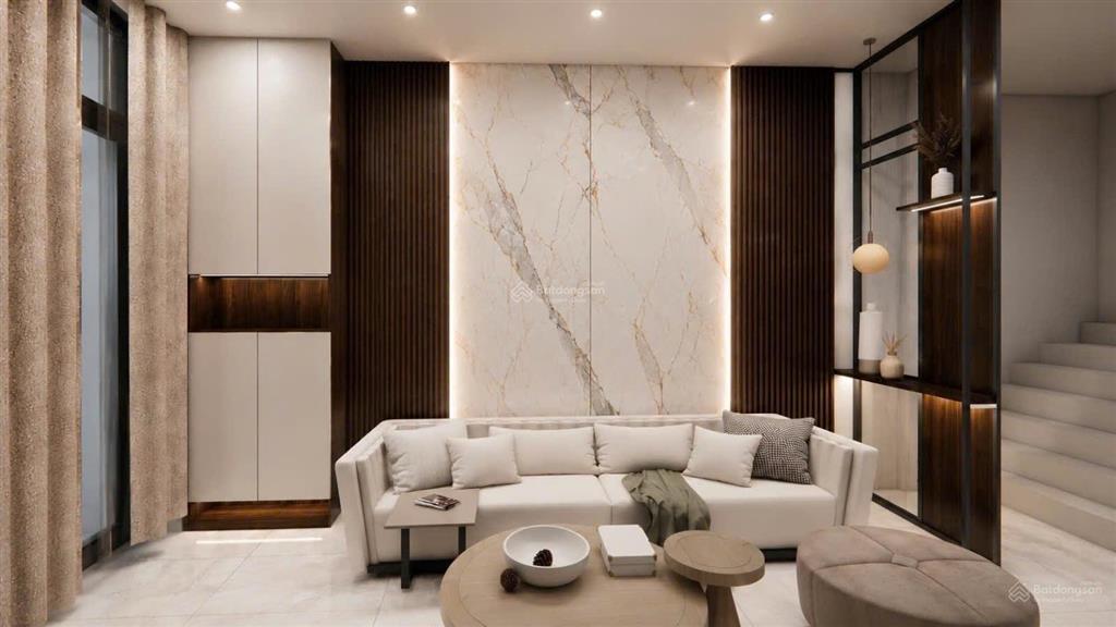 Bán nhà riêng trần quốc hoàn, 40m², 7 tầng thang máy, 17,5 tỷ, ô tô, kinh doanh