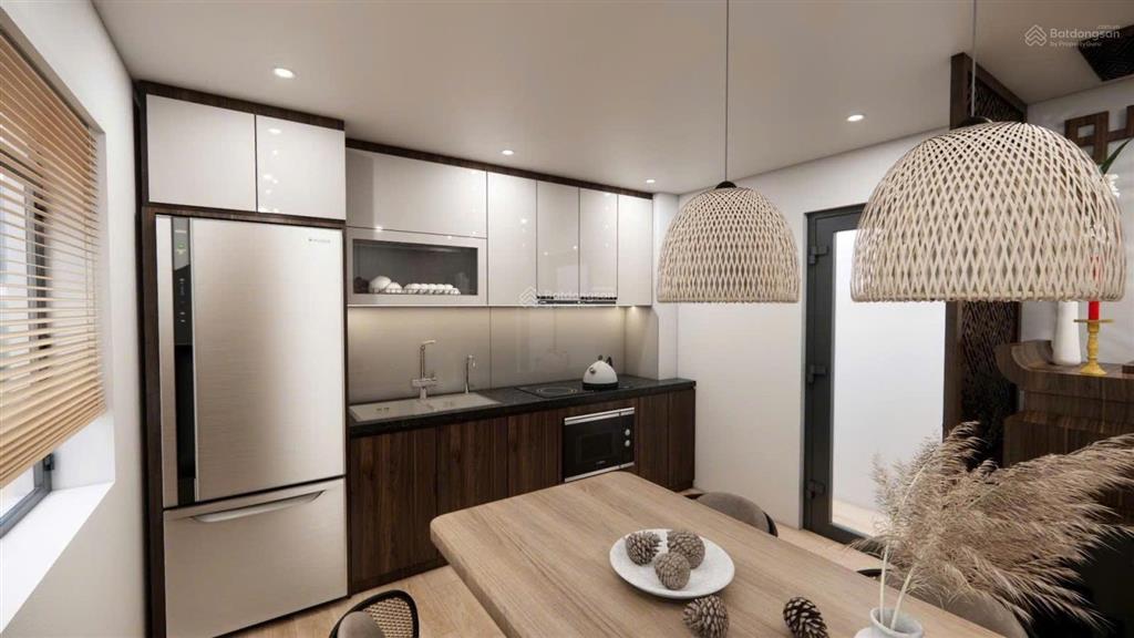 Bán nhà riêng trần quốc hoàn, 40m², 7 tầng thang máy, 17,5 tỷ, ô tô, kinh doanh
