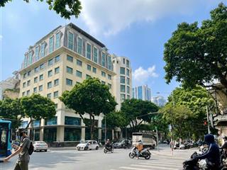Bán tòa nhà mặt phố bà triệu, quận hoàn kiếm, 700m, 11 tầng, mt 80m, lô góc, 820 tỷ