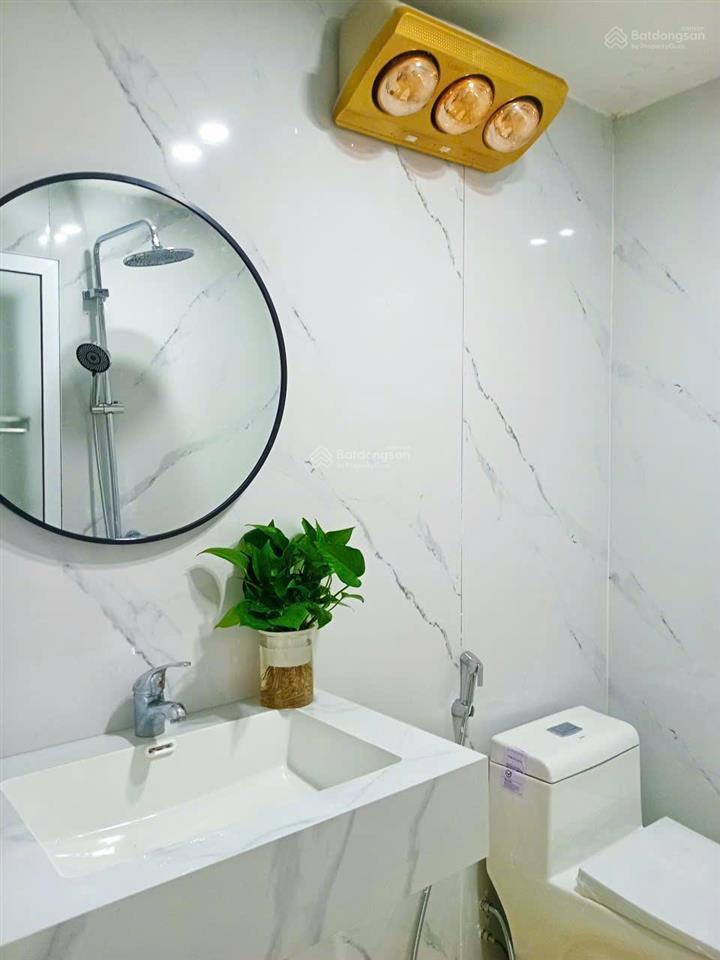 Bán chung cư lưu hữu phước, nam từ liêm, 109m2, 3pn, 57 triệu/m2, tầng cao
