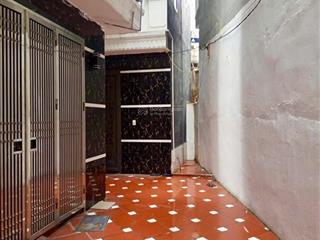 Chính chủ bán nhà riêng cổ nhuế 30m x 5 tầng  cách ô tô 20m  chỉ 6,9 tỷ