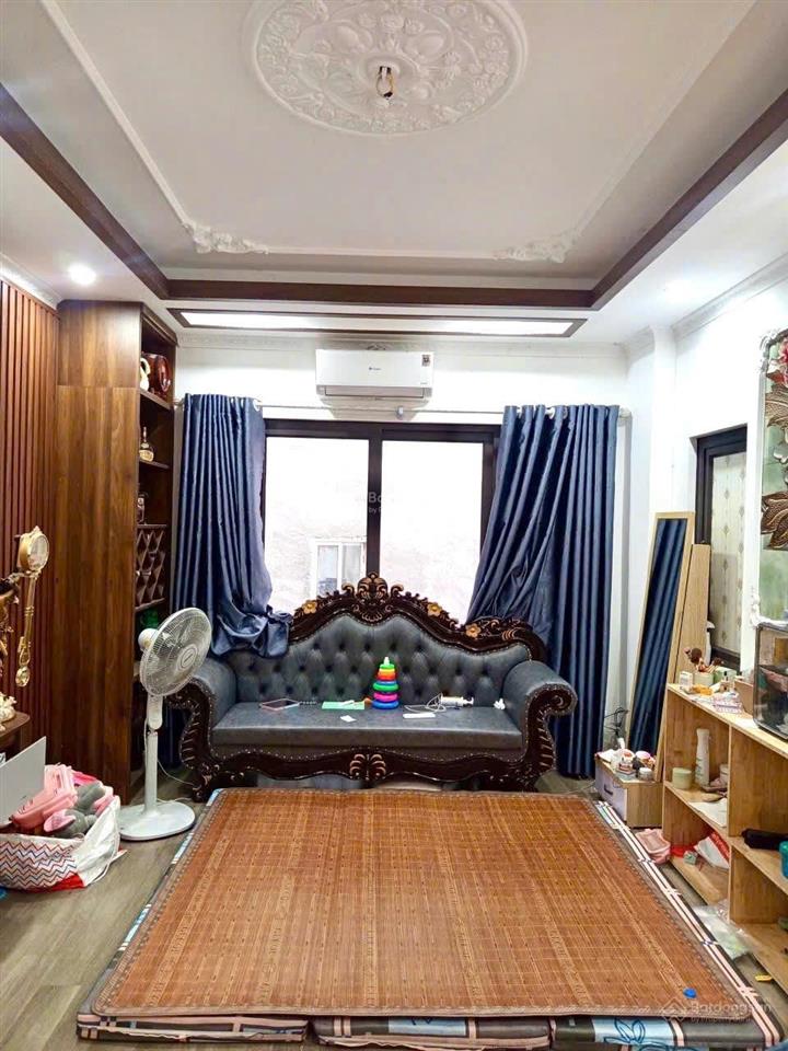 Chính chủ bán nhà riêng cổ nhuế 30m2 x 5 tầng chỉ 6,9 tỷ, cách ô tô 20m