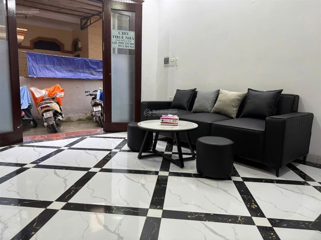 Chính chủ bán nhà riêng phố lê đức thọ 35m 5 tầng lô góc 3 thoáng 7,5 tỷ  hiếm