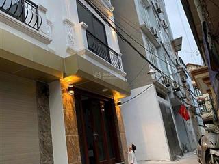 Chính chủ bán nhà riêng phố lê đức thọ 35m 5 tầng lô góc 3 thoáng 7,5 tỷ  hiếm