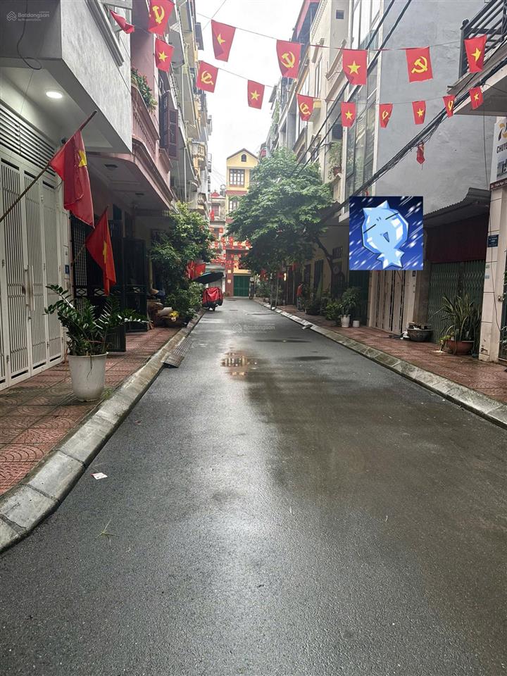 Bán nhà phân lô hồ tùng mậu, 32m², 6 tầng, 2 thoáng, 11,3 tỷ đường 8m, vỉa hè, kd, siêu hiếm, ô tô
