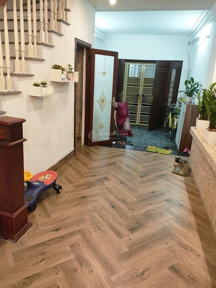 Bán nhà phân lô hồ tùng mậu, 32m², 6 tầng, 2 thoáng, 11,3 tỷ đường 8m, vỉa hè, kd, siêu hiếm, ô tô