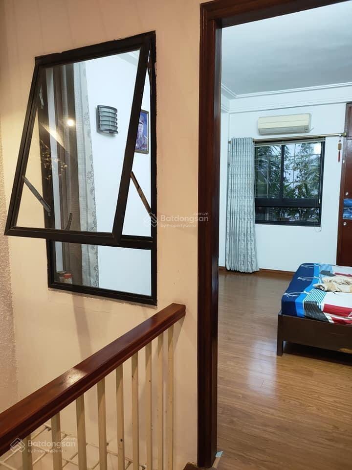 Bán nhà phân lô hồ tùng mậu, 32m², 6 tầng, 2 thoáng, 11,3 tỷ đường 8m, vỉa hè, kd, siêu hiếm, ô tô